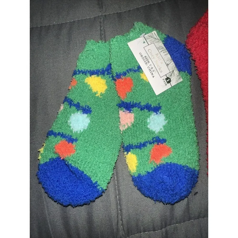 Kids' M/L 2pk Cozy Crew Socks -Blue/Red Xmas Holiday. D
